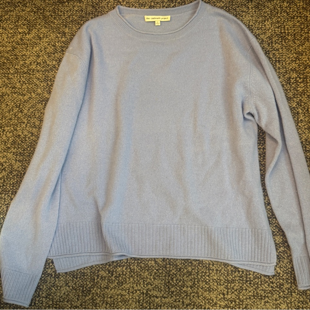 100% cashmere Classic Crewneck Sweater - Light Blue